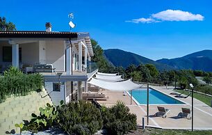 Villa Montefalcone 8