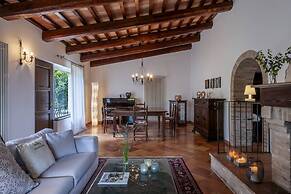 Casale Belvedere 8 1 by Marche Holiday Villas