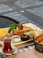 Emilion Hotel