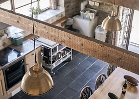 Coach House