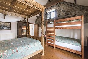 Coach House