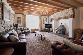 Coach House