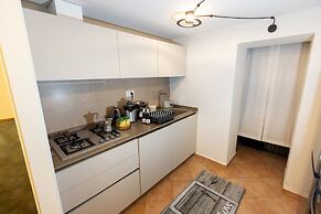 Rosam Via Veneto 15 min Walk From Spanish Steps