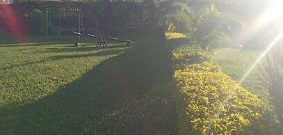 Rosa Gardens Hotel