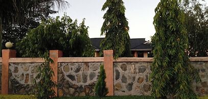 Rosa Gardens Hotel