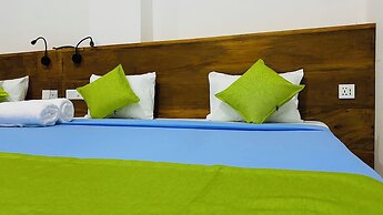 Ella Crest by Aloft
