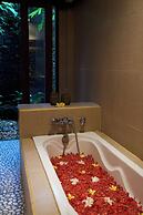 Hening Suite Ubud