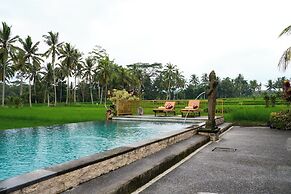 Hening Suite Ubud
