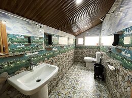 Singh Saab Rooms & Cafe