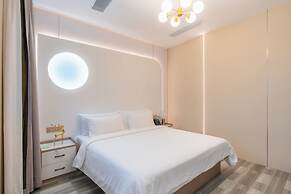 Wings by Hawks Hotels Kamadhoo Baa Atoll