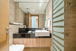 Modern Luxury 1BR Apt with Canal Panorama