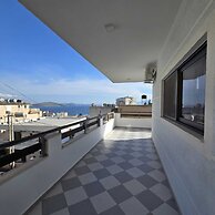 Lazy Roo Hostel Saranda