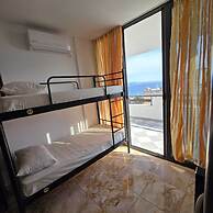 Lazy Roo Hostel Saranda