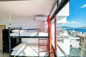 Lazy Roo Hostel Saranda