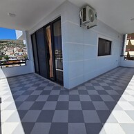 Lazy Roo Hostel Saranda
