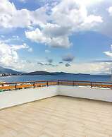 Lazy Roo Hostel Saranda