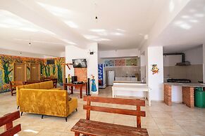Lazy Roo Hostel Saranda