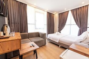Highway 34 Hotel