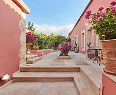 Arhontiko Arhanes - Cretan Escapade With Pool