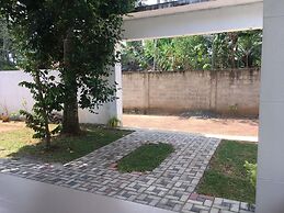 Bosadi Homestay