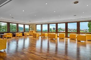LuCA HOTEL