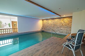 LuCA HOTEL