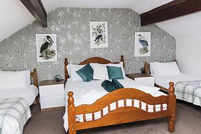 Denecrest Guest House