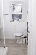 Denecrest Guest House