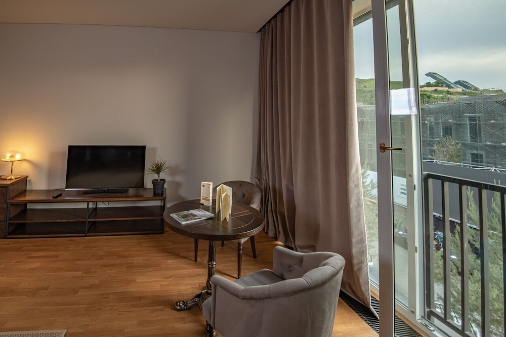 Warm House Apart Hotel Almaty