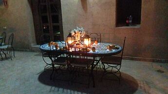 Riad dar chenguiti