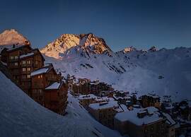 Chalet in Val Thorens Near Ski Slopes