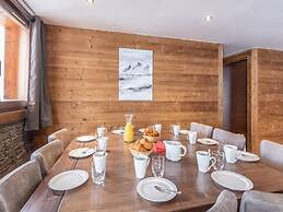 Chalet in Val Thorens Near Ski Slopes