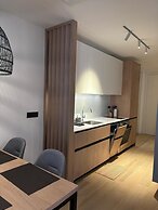 Onia Luxury Escape
