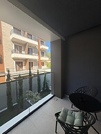 Onia Luxury Escape