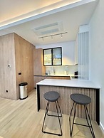Onia Luxury Escape