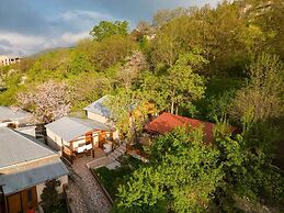 Guest House Dilijan Orran