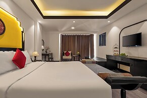 Hoan Cau Hotel