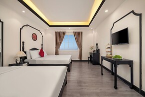 Hoan Cau Hotel