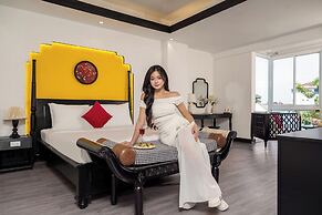 Hoan Cau Hotel