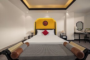 Hoan Cau Hotel