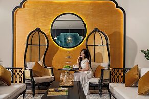 Hoan Cau Hotel