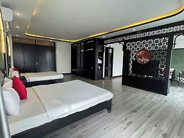 Hoan Cau Hotel
