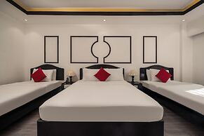 Hoan Cau Hotel