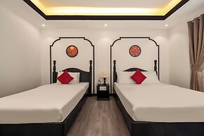 Hoan Cau Hotel