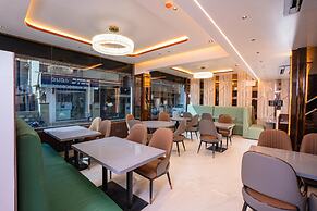 Hotel Paramos Meeds