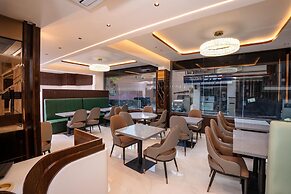 Hotel Paramos Meeds