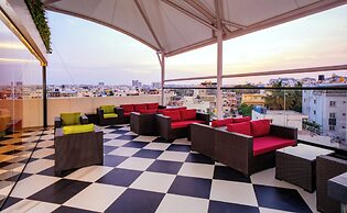 Hotel Paramos Meeds