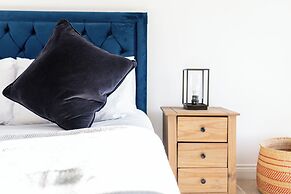 Beautiful Barn Conversion-Escape for 12