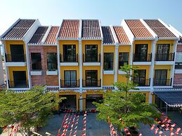Nam Hoi An Riverside Hotel