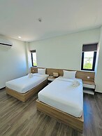 Nam Hoi An Riverside Hotel